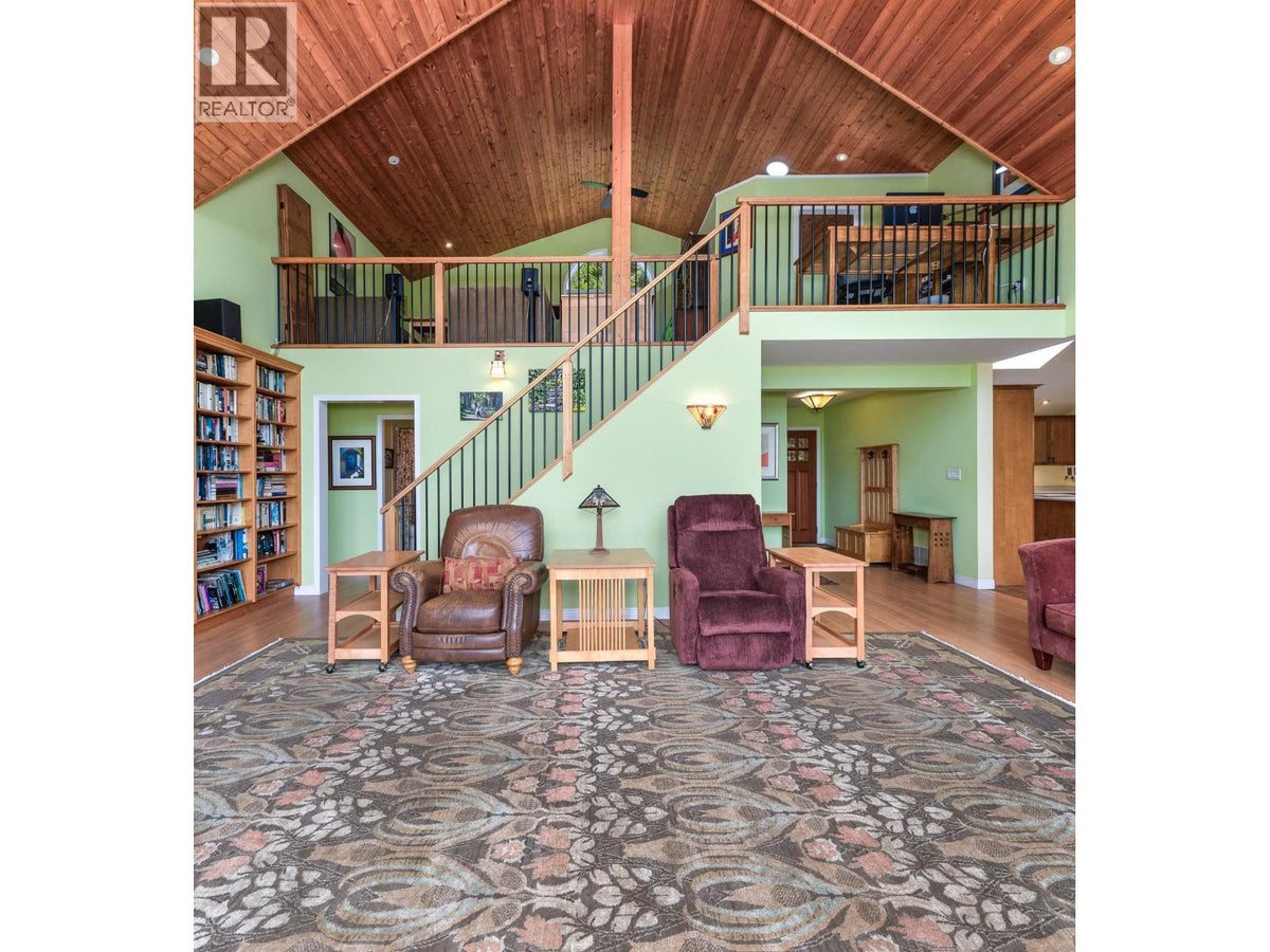 423 FELIX JACK ROAD photo 10