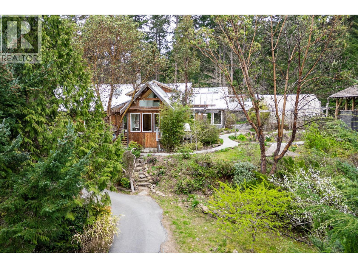 375 VILLAGE BAY ROAD